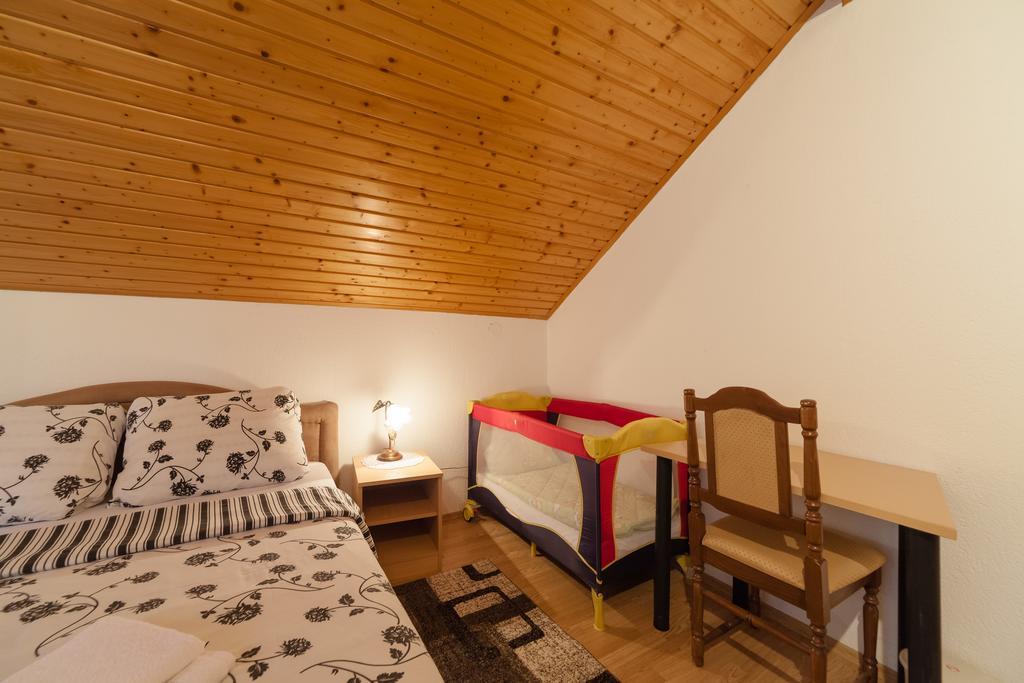 Apartment Luketic Slunj Ngoại thất bức ảnh