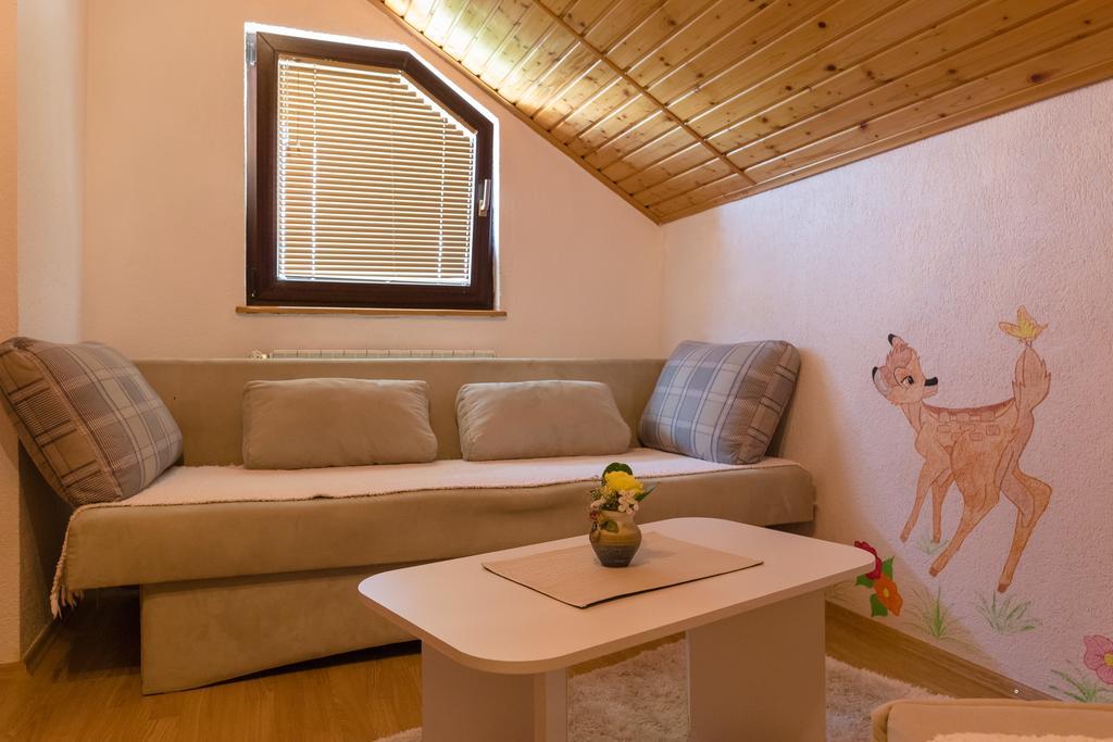 Apartment Luketic Slunj Ngoại thất bức ảnh